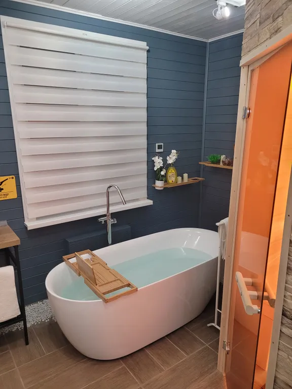 Коттедж Новый дом с огромной террасой и сауной на отдельной территории — Жаворонки