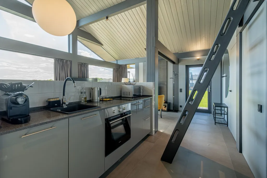 Янтарный дом в Загородном клубе у Плещеева озера