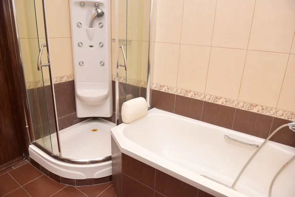 Яркая двухкомнатная квартира в центре города