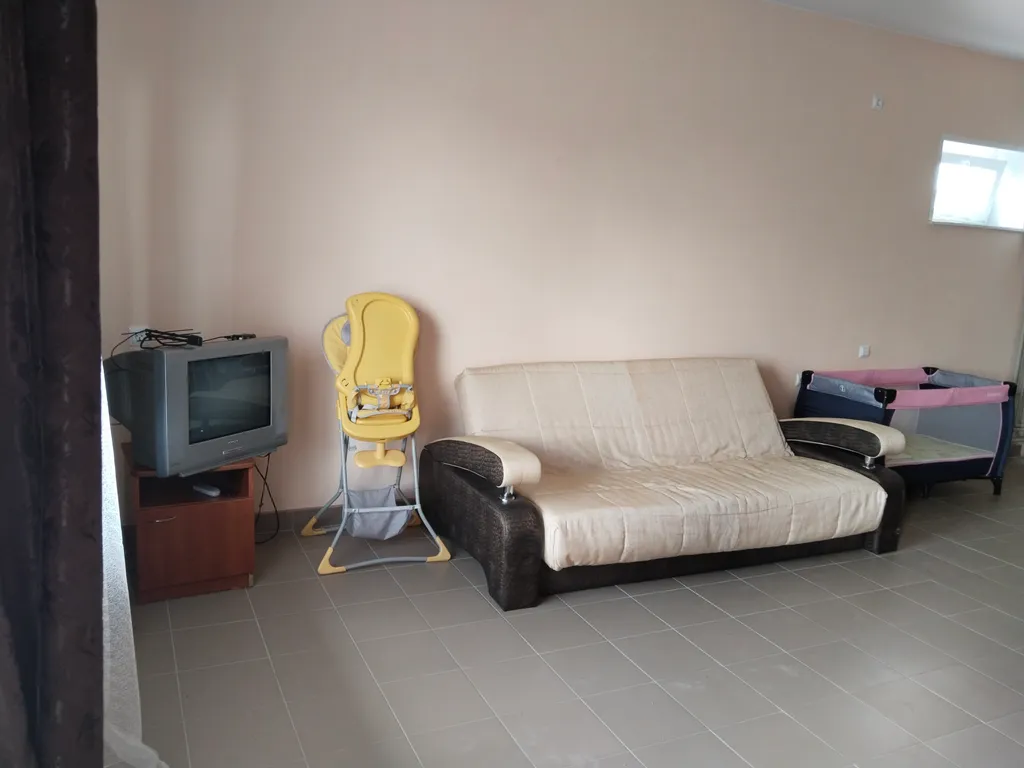 Дом с бассейном рядом с Волгой