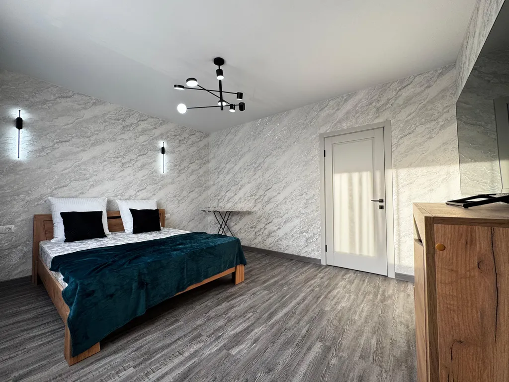 Новая Евро-квартира в спальном районе города