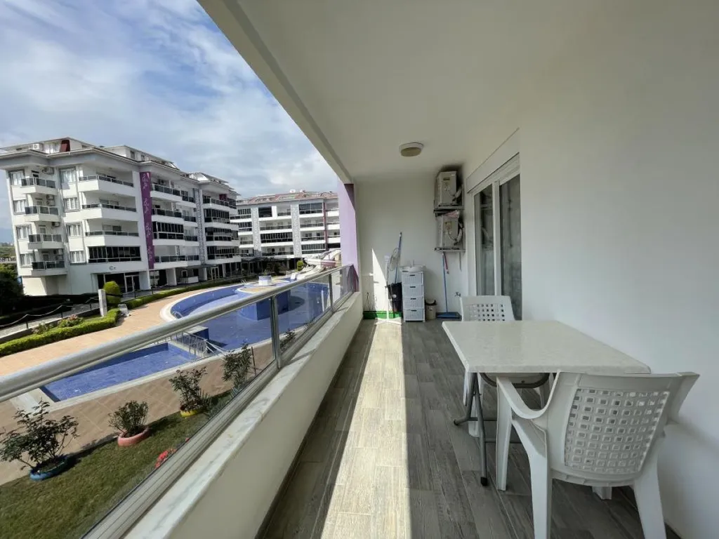 Просторная квартира 1+1 в комплексе Myra park