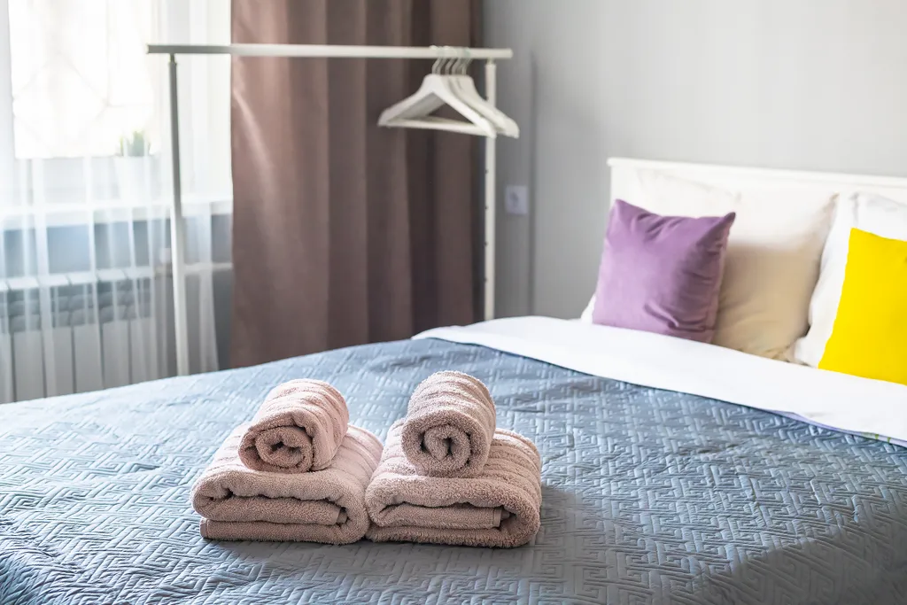 Современная студия с видом на бухту Золотой рог