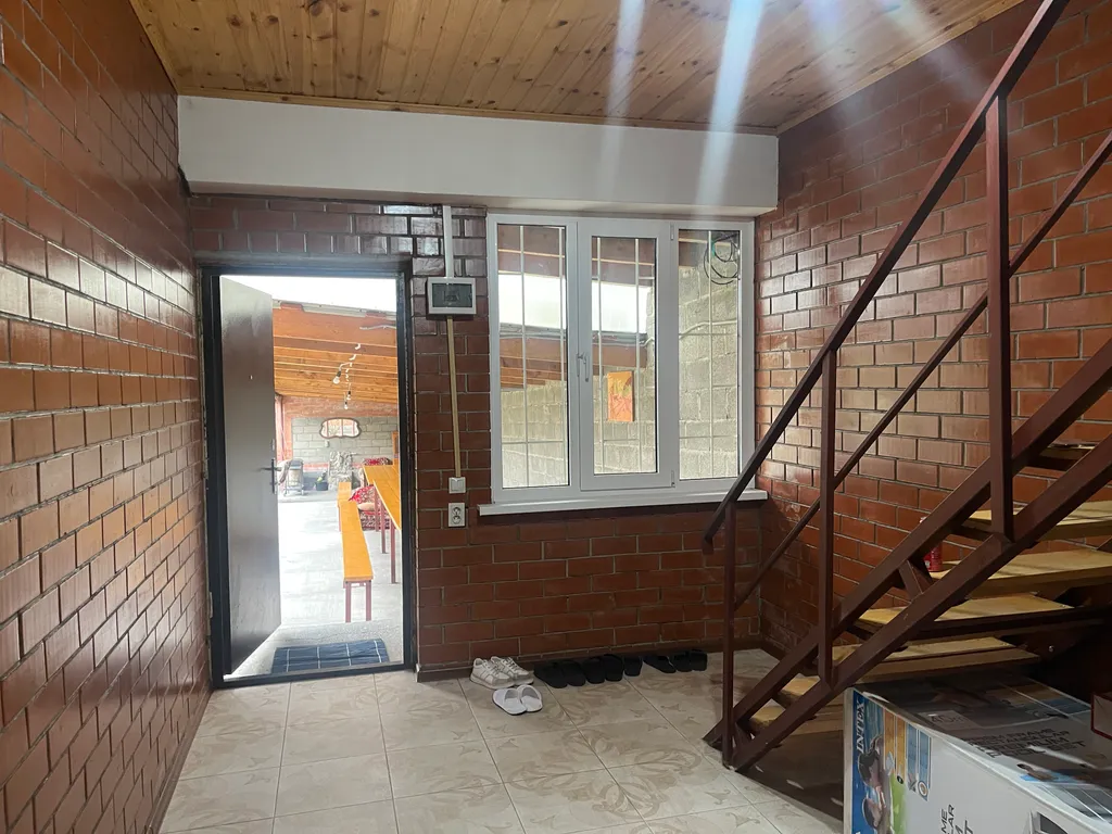 Домик у реки