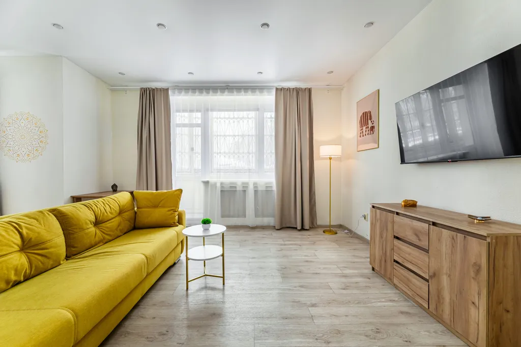 Квартира Квартира Просторная трёхкомнатная в центре — Казань