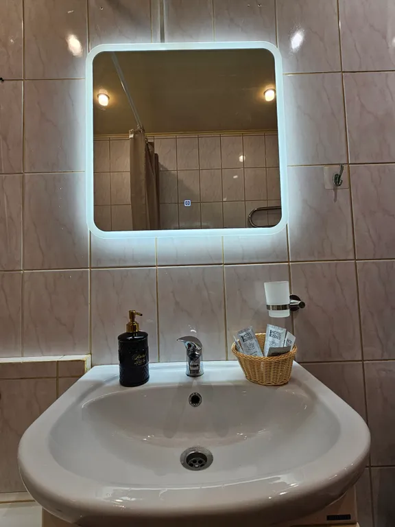 Уютная квартира-студия рядом с ТЦ Главный и Онежским озером