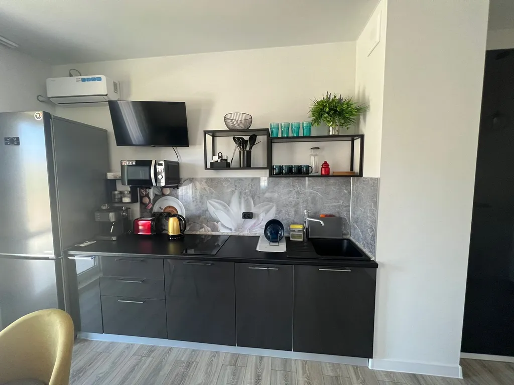 41 Евротри с бассейном на 5 человек