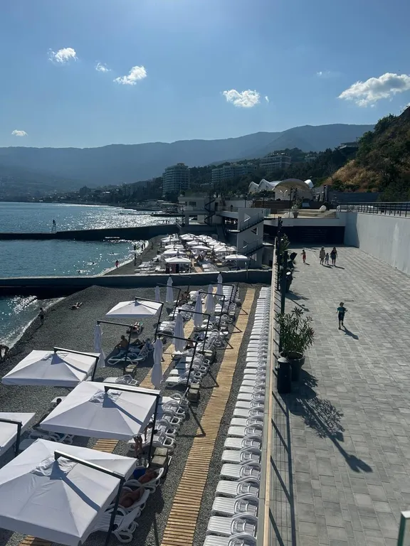 Квартира у пляжа "Изумрудный"