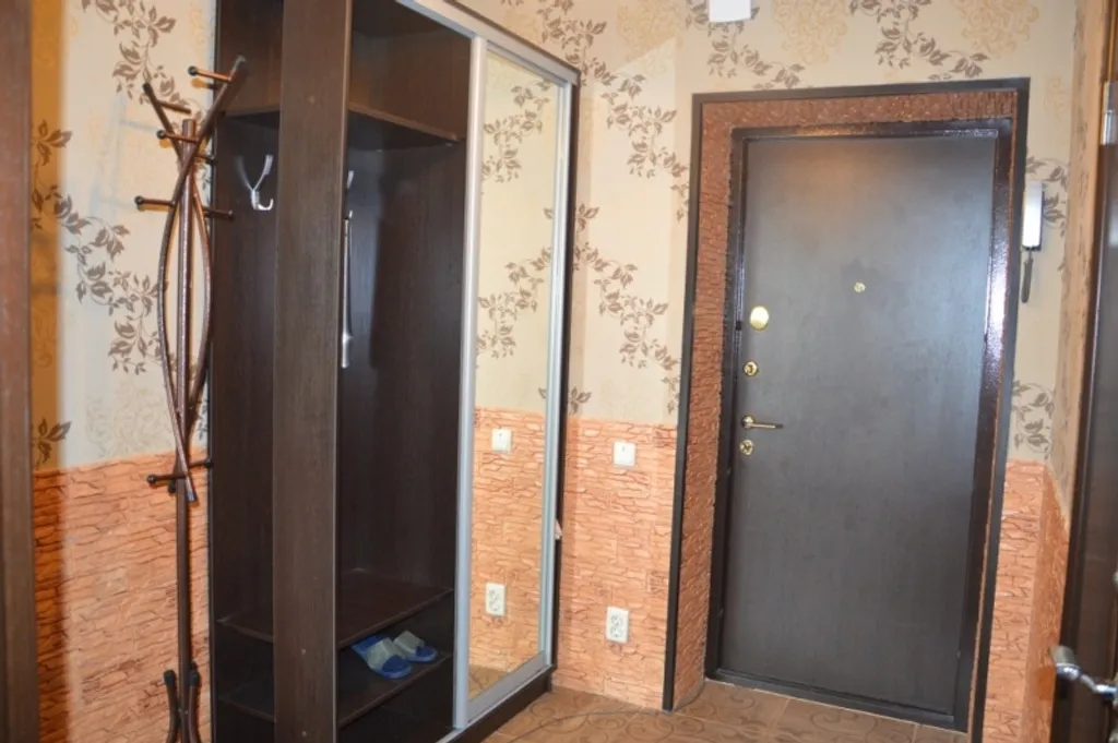 Однушка на Ставровской,3