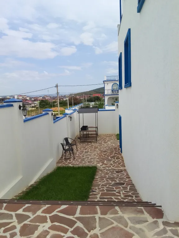 Вилла с бассейном