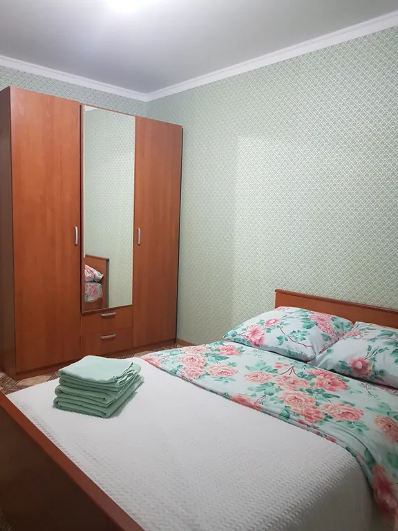 2-комнатная Квартира — аренда посуточно в Уральск