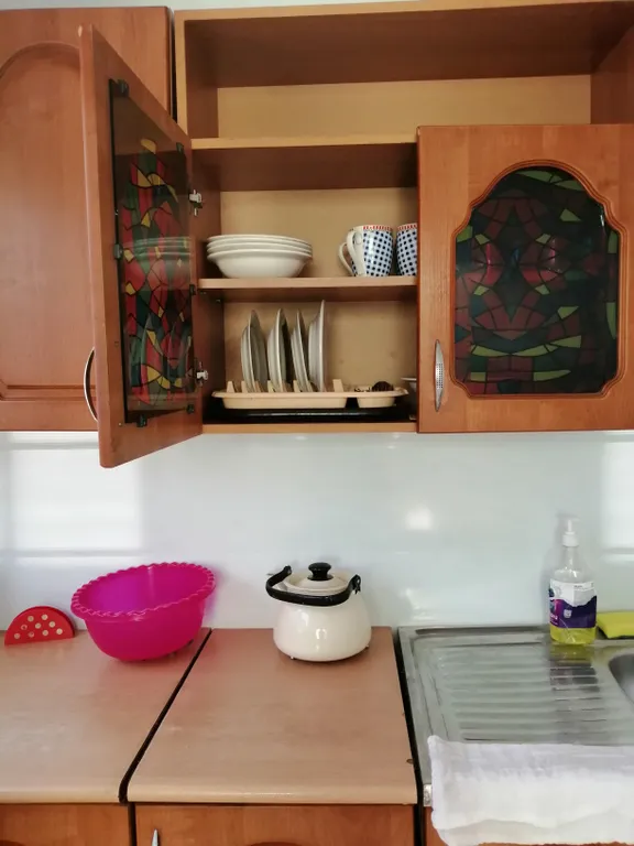 Отдельный уютный дом без хозяев в тихом зелёном местечке