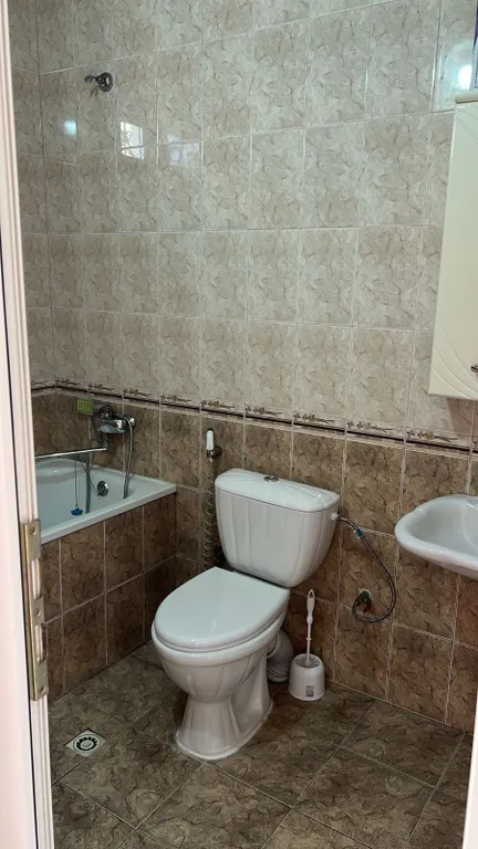 Дача на берегу моря с бассейном