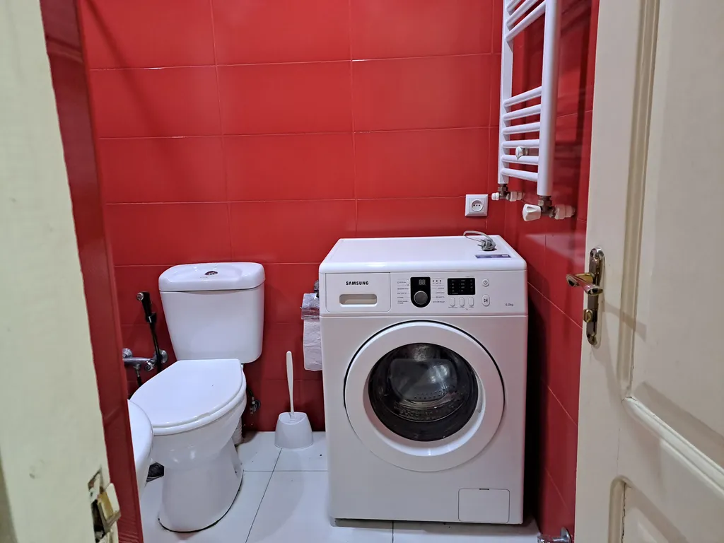 3-комнатная квартира в центре Сабуртало