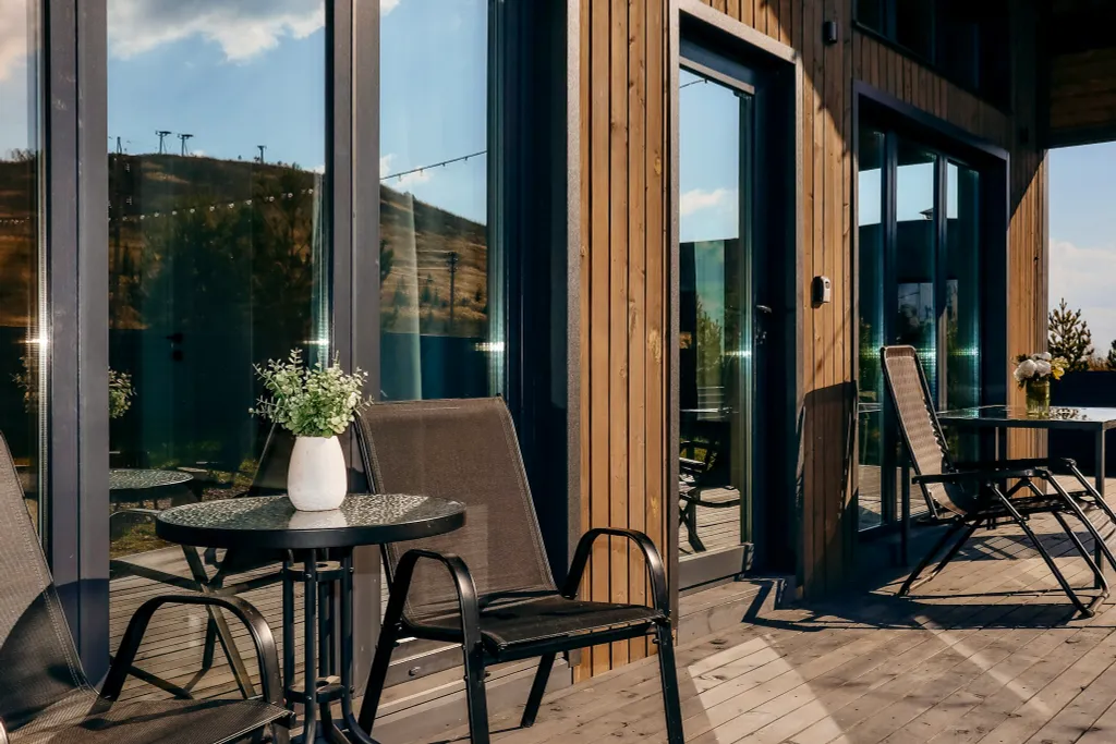 Уютно Ижевск. Барн-Хаус возле горнолыжного курорта Чекерил