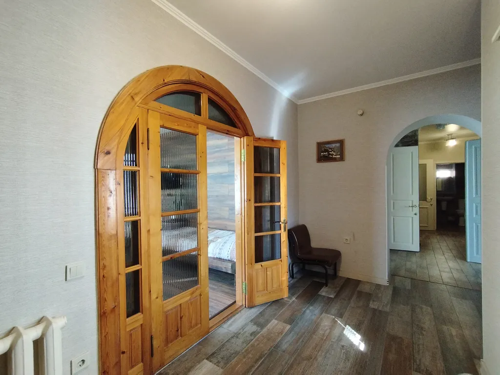 Уютный дом для большой компании