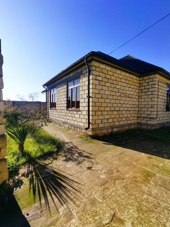 Коттедж Домик у озера — Дербент