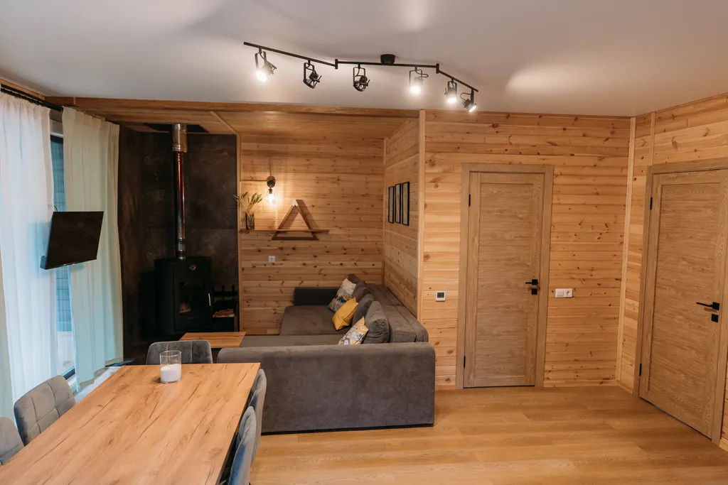 Дом люкс с 2 спальнями и камином