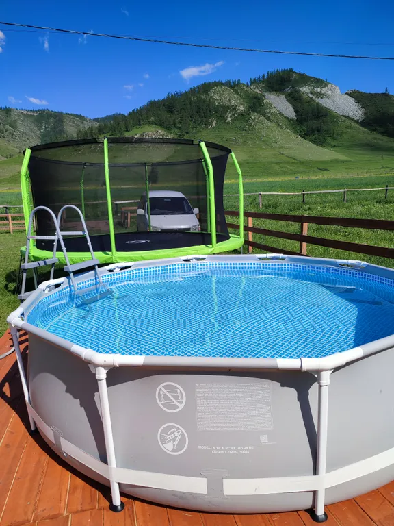 База отдыха Акбулак домики на берегу реки