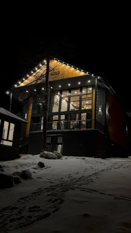 6-комнатный Дом