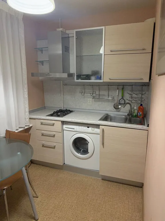 Вода 24/7, уютная квартира возле площади Ленина