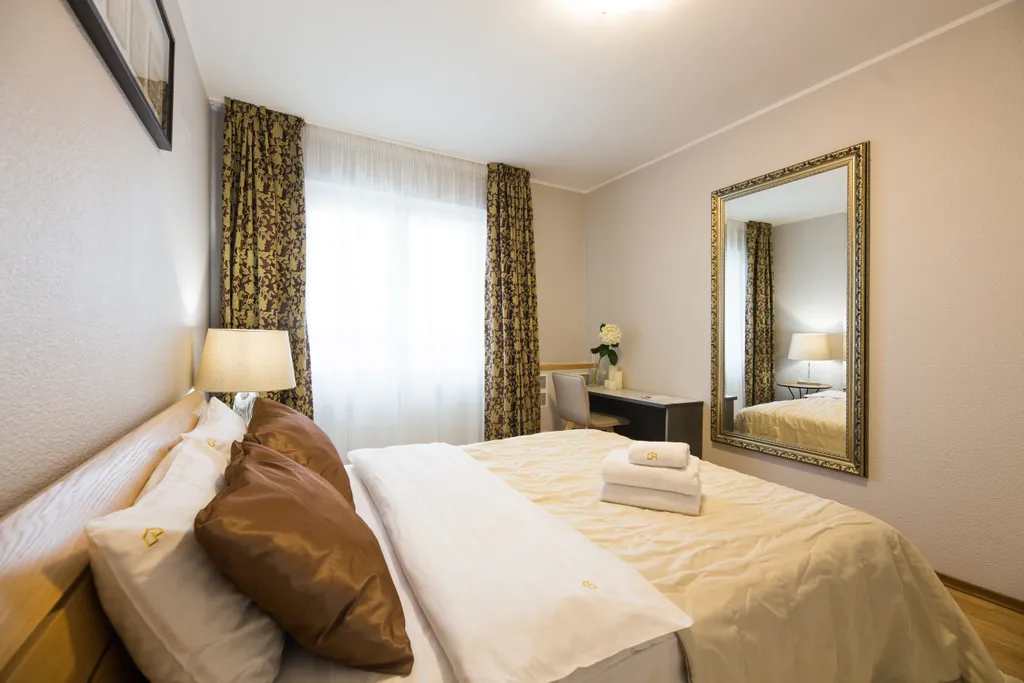 Апартаменты 4-комнатные в центре города