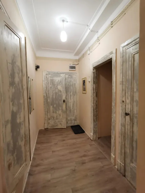 Сталинская квартира с ремонтом в стиле ретро