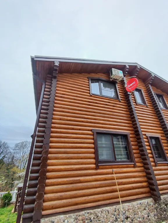 Шикарный дом с сауной и бильярдом.