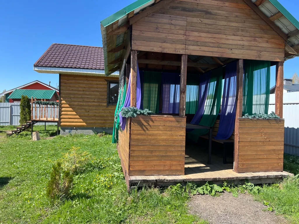 Коттедж рядом с озером