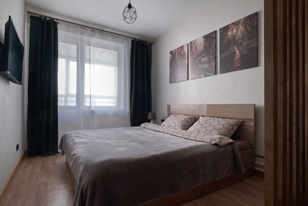 Студия №8 с видом на реку