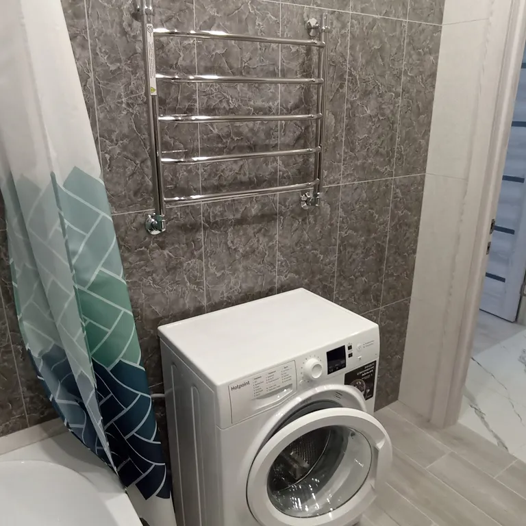 Новая и чистая 1-комнатная квартира