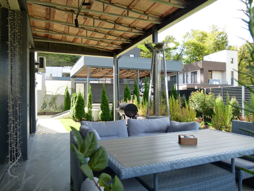 4-комнатный Дом