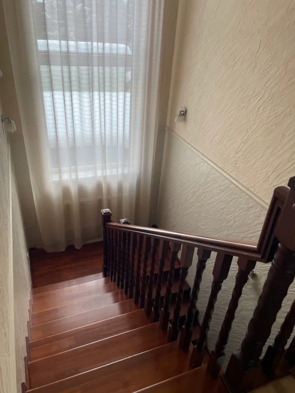 Комфортный дом недалеко от центра города