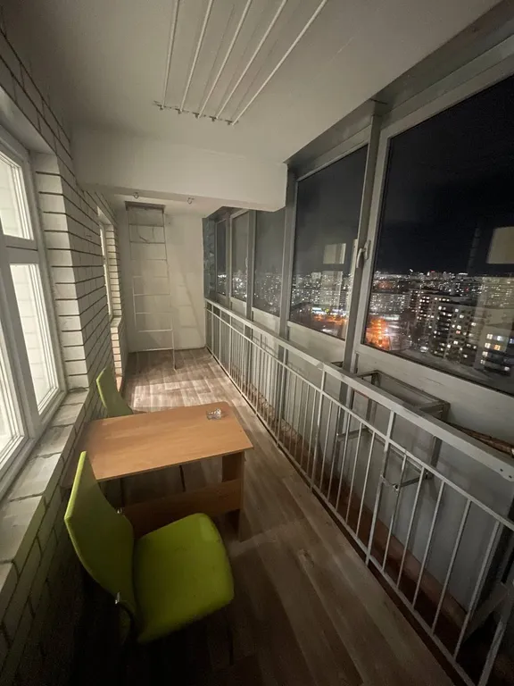 1-комнатная квартира в центре с видом на город