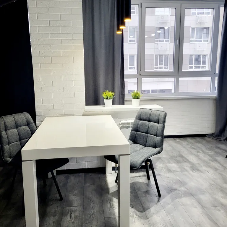 Новая, просторная квартира-студия