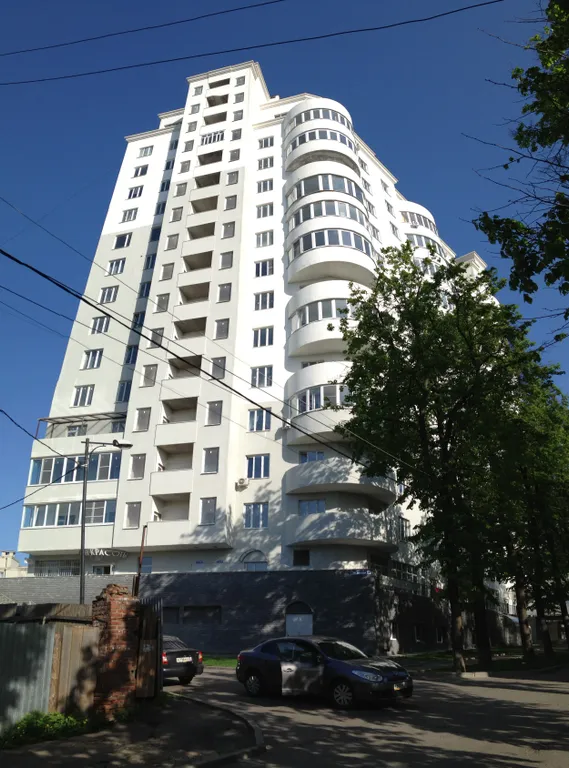 Шикарный вид и огромная ванна для двоих в центре