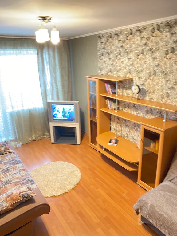 2-комнатная квартира с балконом на Волгоградской