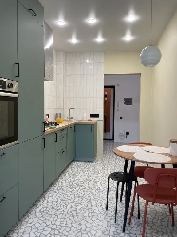 Новая солнечная квартира в центре города