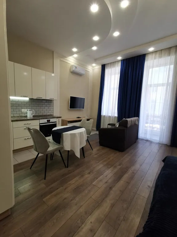 Апартамент с видом на город