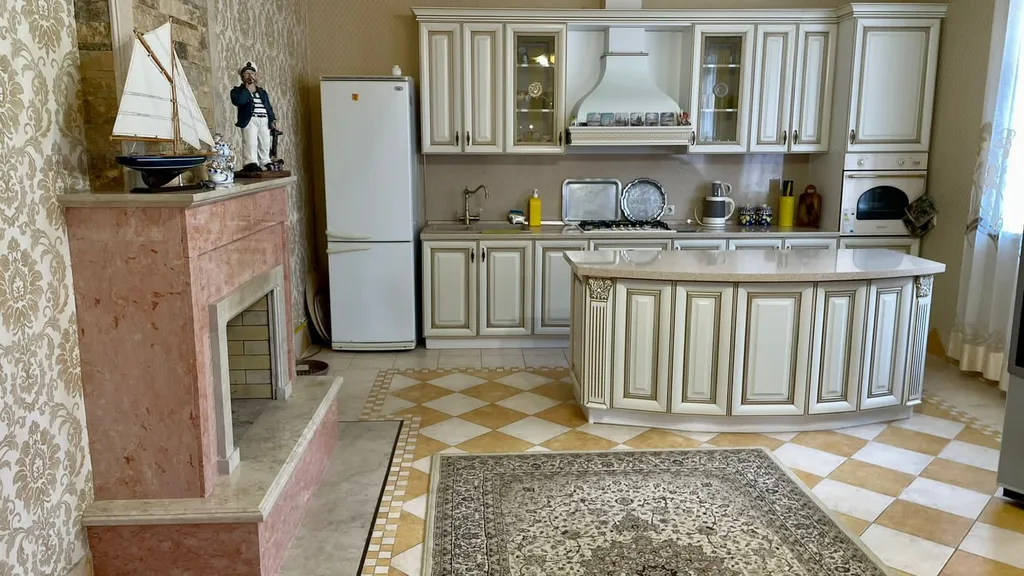 Уютный дом на берегу Каспийского моря