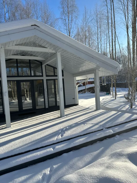 Коттедж в стиле шале в коприно