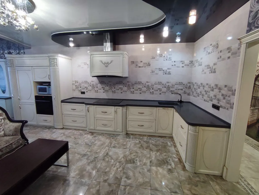 Просторная квартира для большой семьи или компании