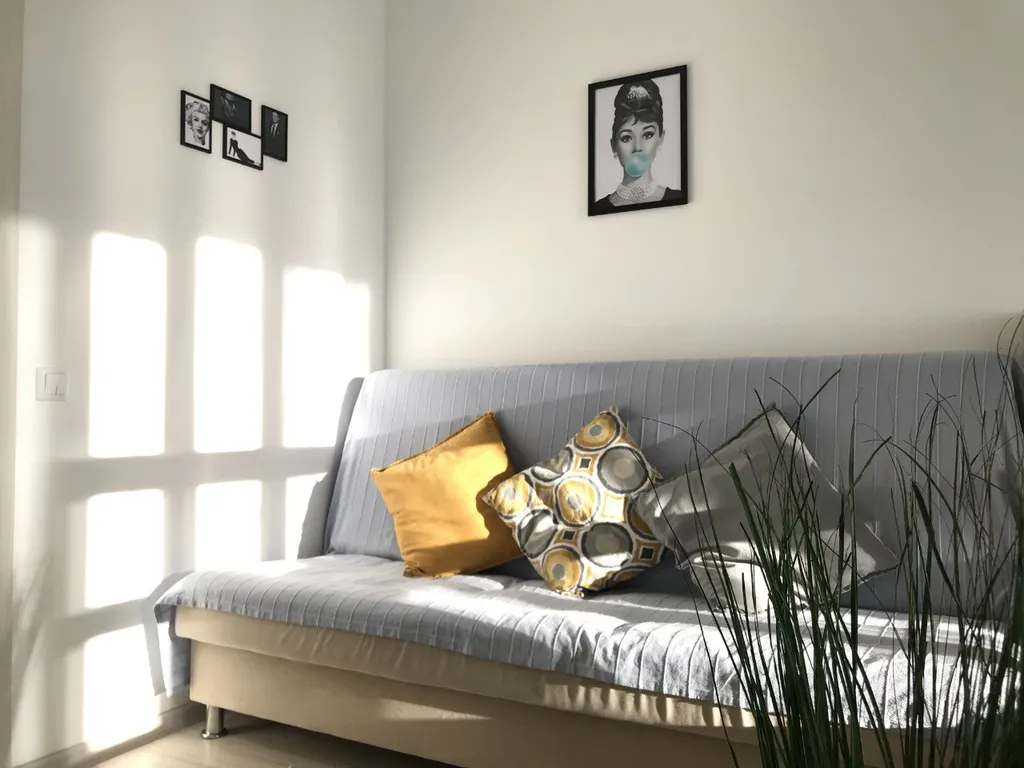 У нас уютно, ждем вас в гости, рядом Дворец борьбы