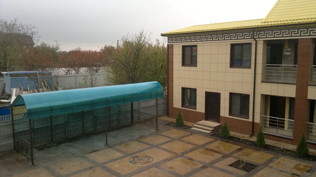 Двухместная, уютная комната с отдельным входом