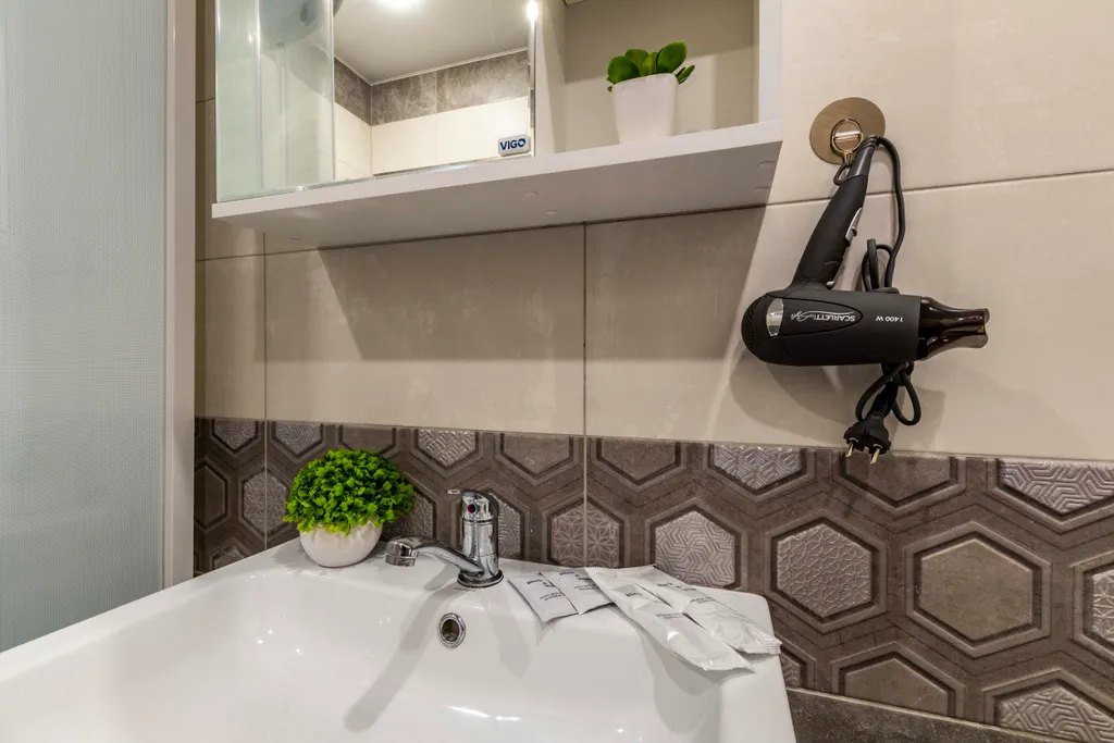 Евродвушка возле м. Уральская для 4х гостей