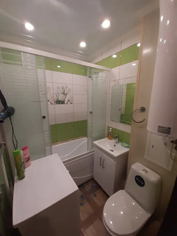 2-х комнатная квартира с хорошим ремонтом у трк окей