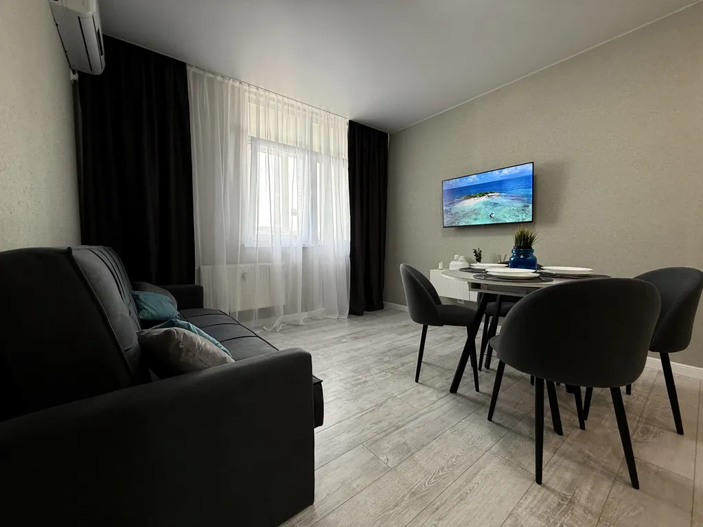 Евродвушка в районе Дубки, Чкалова, Лента