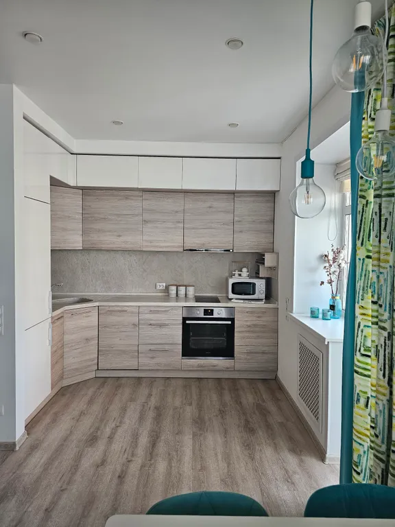 Шикарная квартира с современным ремонтом в цвете Тиффани