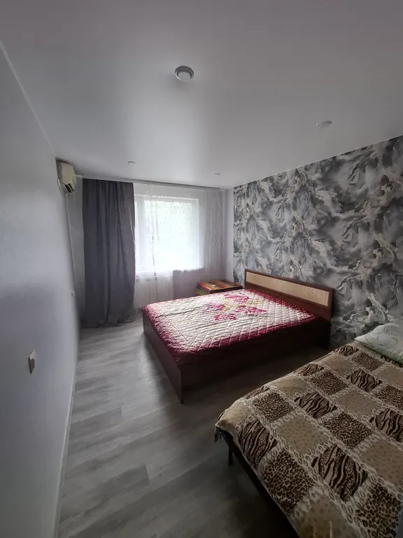 Уютная просторная квартира рядом с трассой М4 — аренда посуточно в Батайск