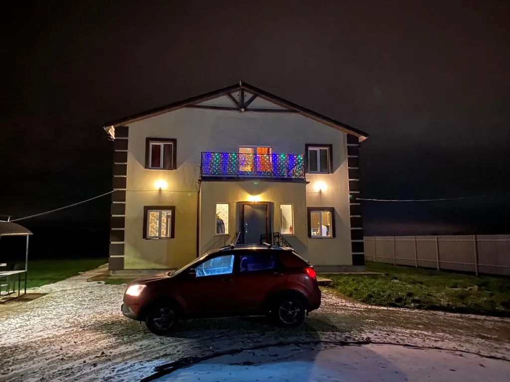 Коттедж Каренина с бассейном